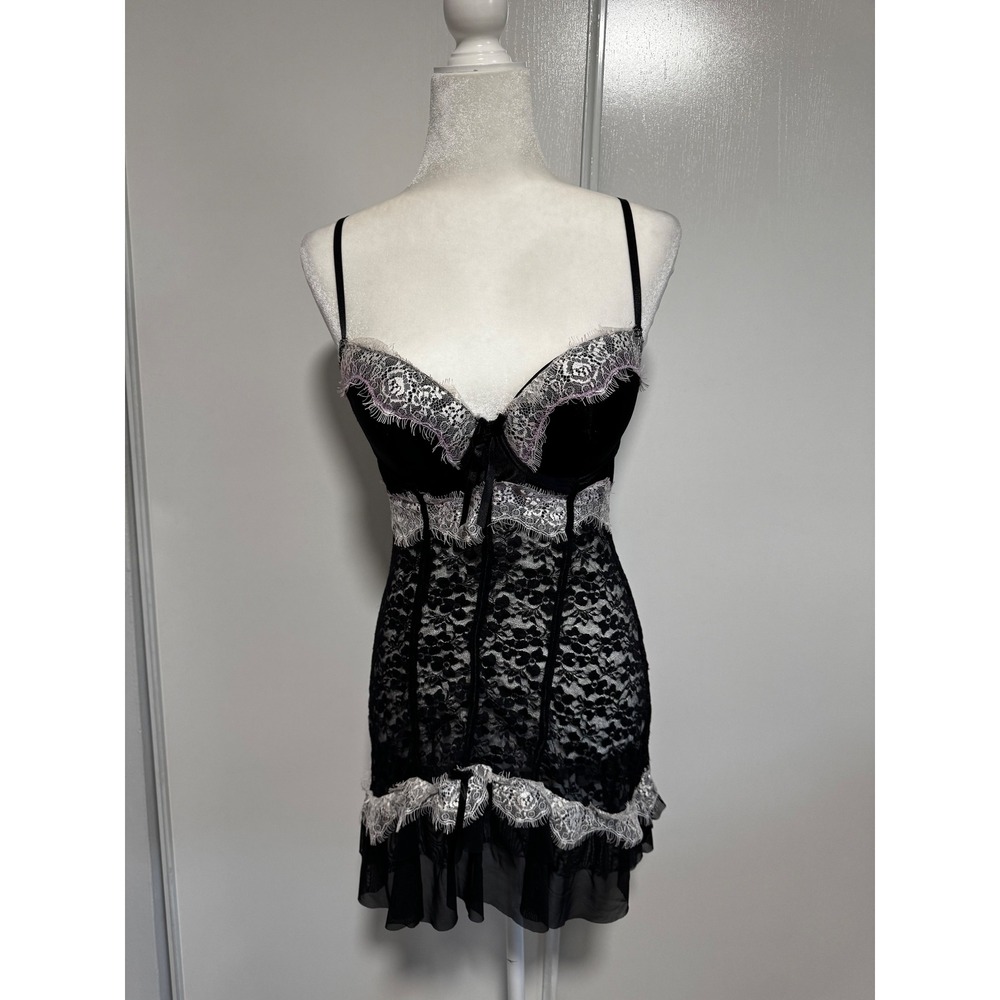 Native Intimates Black and White Lace Chemise